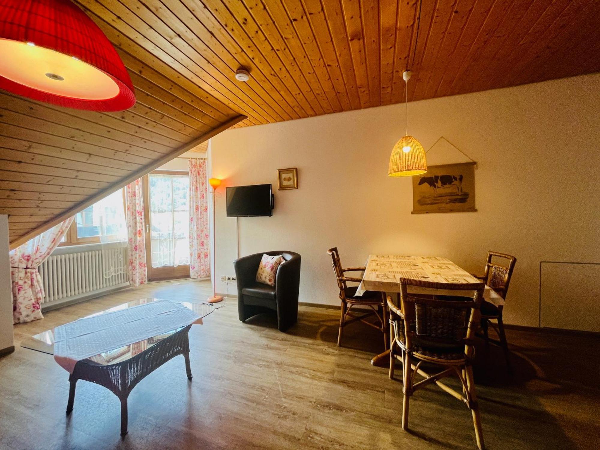 Goldener Hahn B&B Baiersbronn - Ferienwohnungen Mit Hotel Service Nahe Gartenschau Tal X Стая снимка